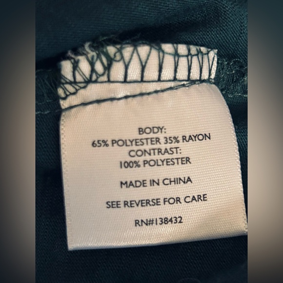 DINOSAURS!!! ModCloth Dinosaur Shirt Sheer Sleeves Dark Green Top Medium Large - Picture 9 of 9